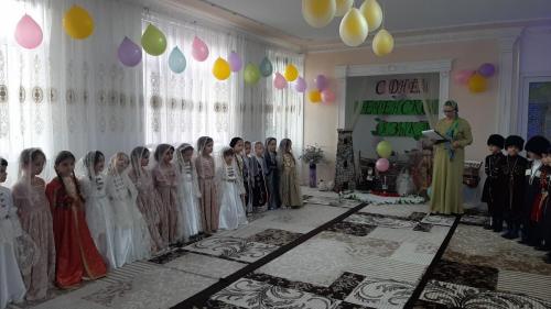 Утренник "День Чеченского языка" 2021г.